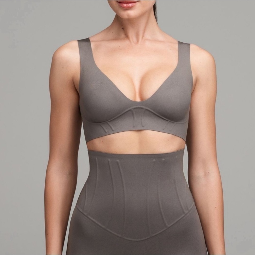 SKIMS Bonded Corset Plunge Bralette Steel XXS